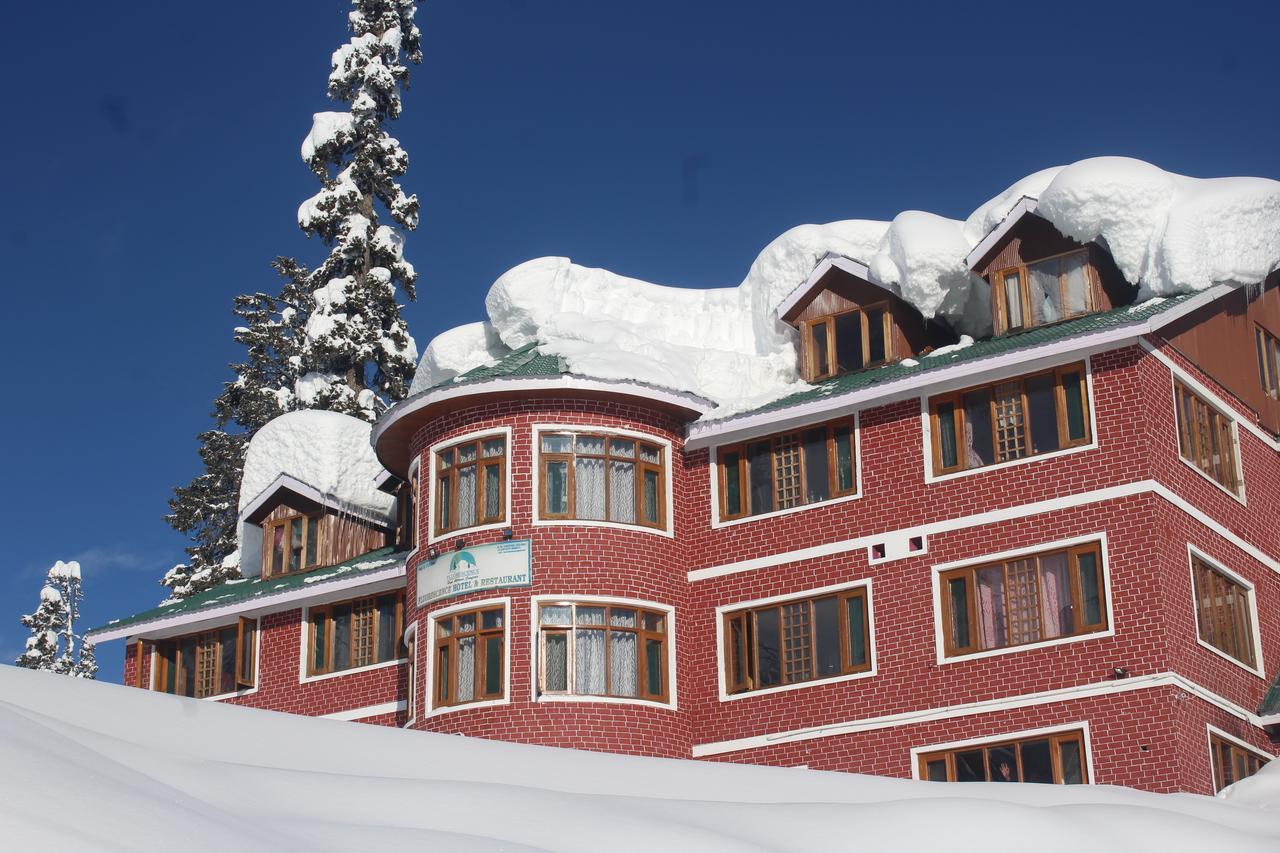 Fluorescence Hotel And Restaurant Gulmarg Exteriör bild